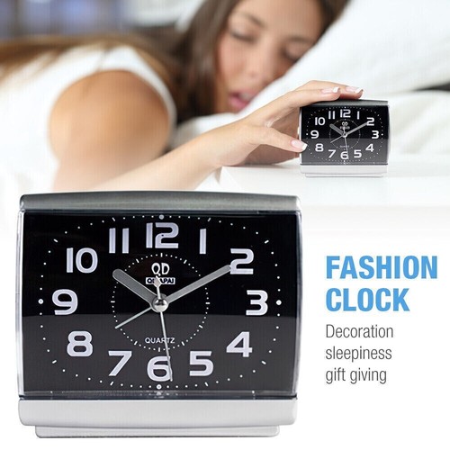Silent square analog alarm - square,